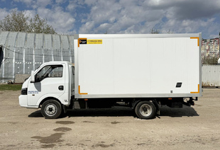 ИЗОТЕРМИЧЕСКИЙ ФУРГОН DONGFENG JUNFENG Q35 (МРМ 3,5т) 4,2м